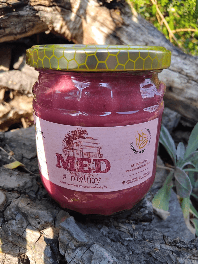 Med a maliny - pastový med s malinami 500g